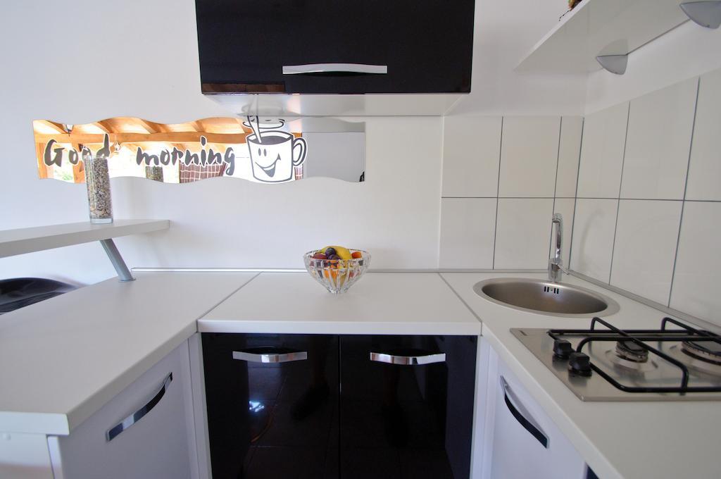 Holiday Home Villa Venta โตรกีร์ ห้อง รูปภาพ