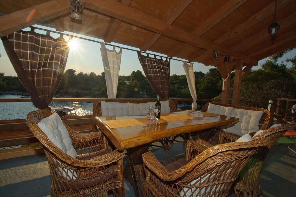 Holiday Home Villa Venta โตรกีร์ ห้อง รูปภาพ